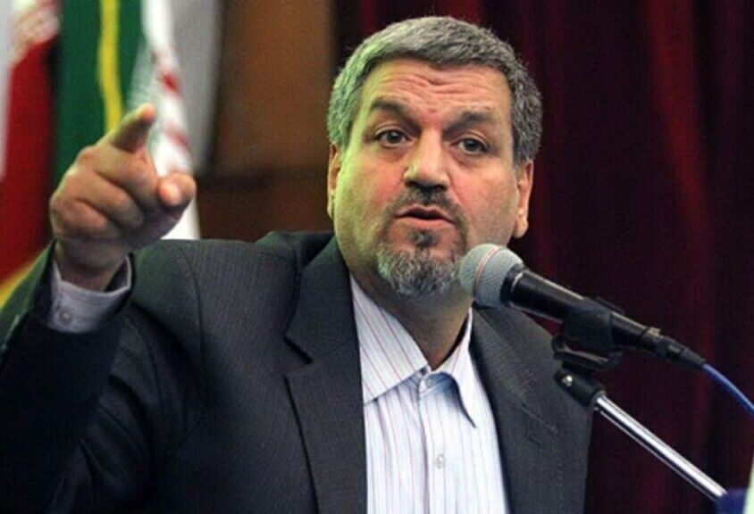  صداوسیما درباره دیپلماسی رسانه‌ای بسیار بد عمل کرد/ دست روزنامه‌نگاران را باز بگذارید
