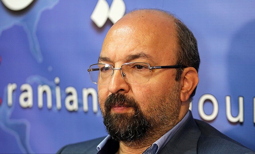 واکنش تند سخنگوی جبهه اصلاحات به اظهارات اخیر مهمان زن جنجالی صداوسیما؛ به خود اجازه می‌دهد بدون توجه به قانون، اینگونه وقیحانه برای اکثریت ملت رشید ایران رجز خوانی کند!