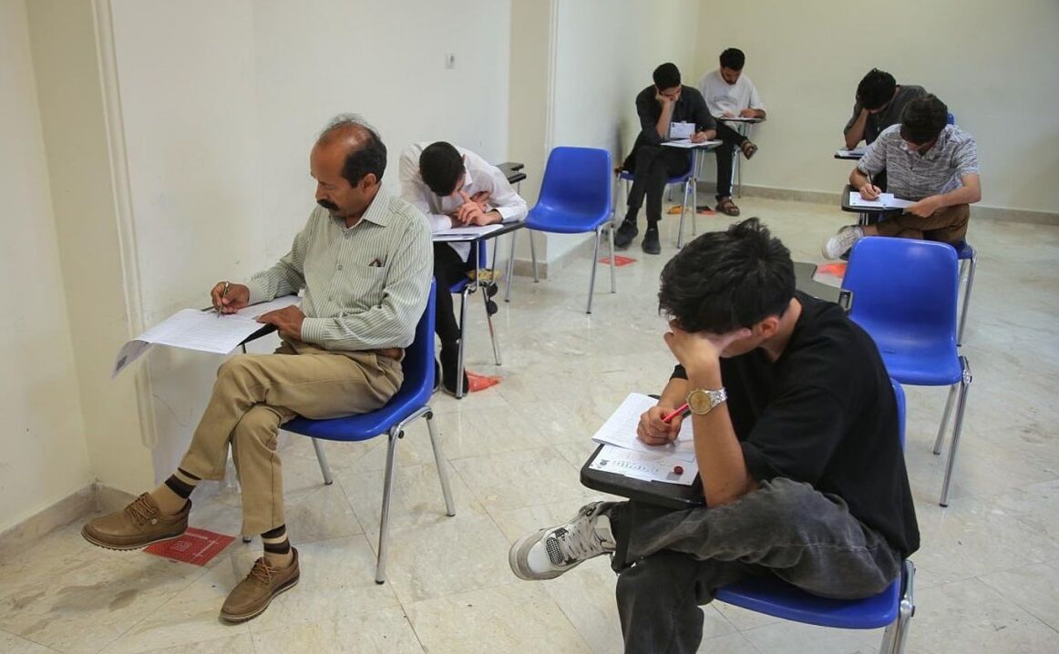 زمان توزیع کارت آزمون کانون وکلا اعلام شد