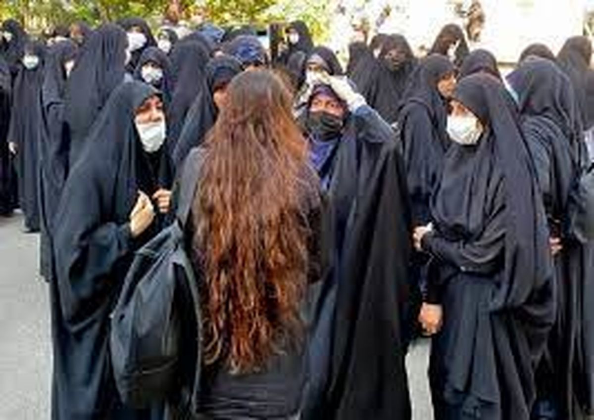 ۱۵۰ نفر از دانشجویان دانشگاه الزهرا شبانه تعلیق شدند
