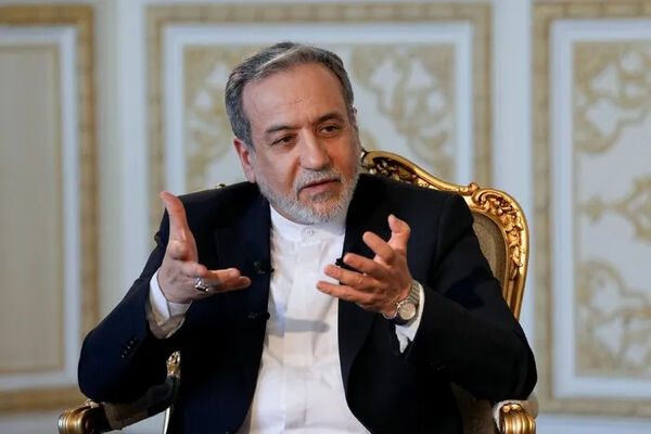 عراقچی: ایران آماده احیای روابط با مصر است/ تحریم‌ها را تحمل می‌کنیم اما عزت و امنیت‌مان را نمی‌فروشیم