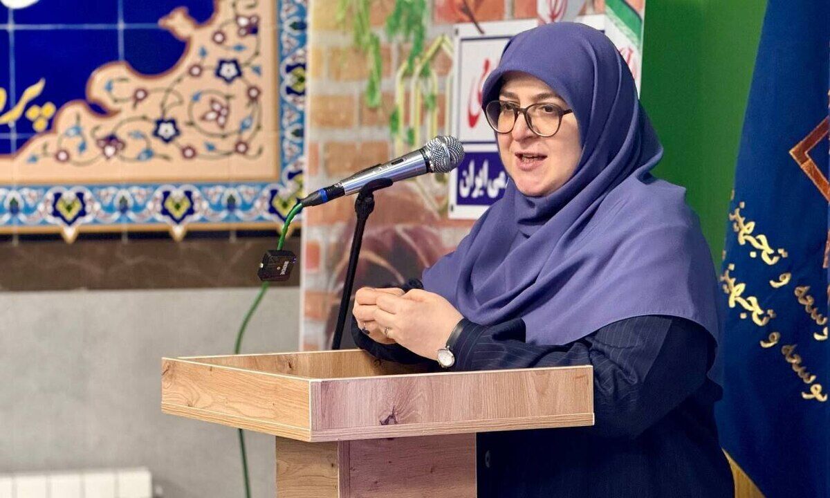 
مهاجرانی: اگر سیاست را به زنان بسپاریم جهان آرامتری خواهیم داشت
