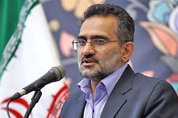 پاسخ مبهم معاون پارلمانی رئیسی به احتمال تغییر تیم اقتصادی دولت؛ در این باره صحبتی نمی‌کنم