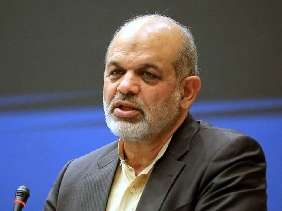 حمله وزیر کشور به دولت روحانی؛ فعالسازی قرارداد واگن‌های جدید مترو در دولت رئیسی اتفاق افتاد