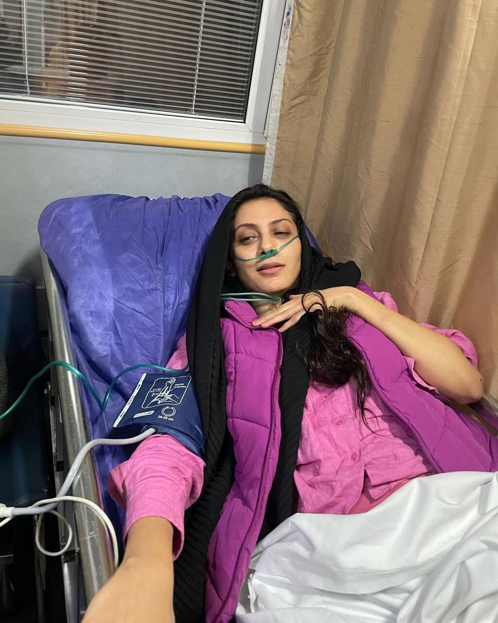 پلیس خبر سرقت مسلحانه از مونا فرجادرا تکذیب کرد