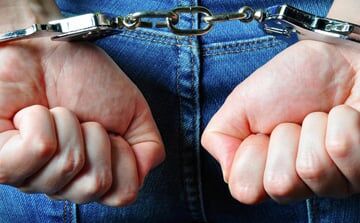 متهم: از قتل زن و شوهر همسایه پشیمانم