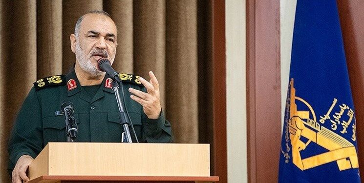  سیلی سوم به آمریکایی‌ها به خاطر شهادت حاج قاسم هنوز مانده است