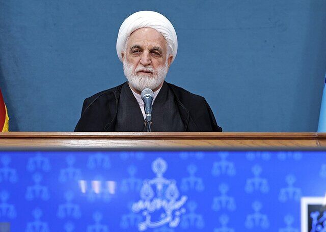محسنی اژه‌ای: برجسته‌سازی نقاط ضعف جایز نیست/ عفو اخیر می‌تواند انسجام اجتماعی را تقویت کند