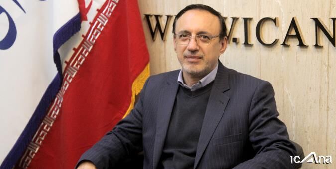 دولت به وزیری که نمی‌تواند یک طبقه تحت مسئولیت خودش را اداره کند 17 سازمان تابعه می‌دهد!