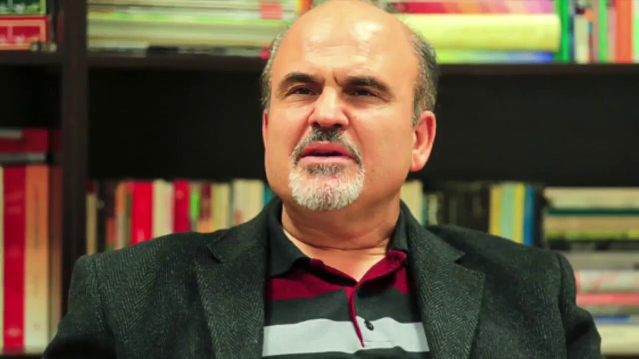 مرگ مهسا امینی، هم‌زمان هفت، هشت جنبش اجتماعی در ایران را فعال کرده/ به دلایل مختلفی ایران هنوز وارد «وضعیت انقلابی» نشده