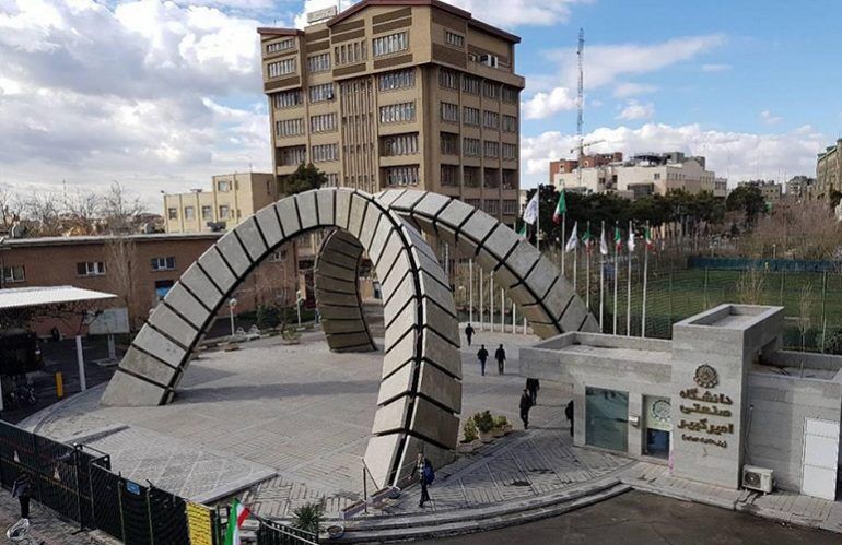 لغو حضور انسیه خزعلی در دانشگاه امیرکبیر برای روز دانشجو
