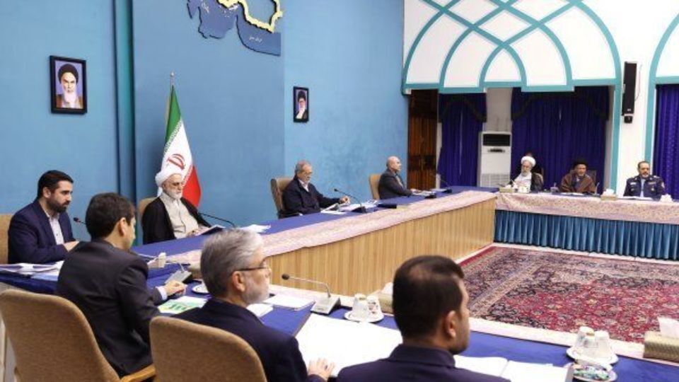 چه کسانی در شورای عالی فضای مجازی مخالف رفع فیلترینگ هستند؟ 
