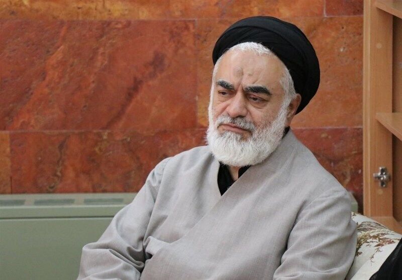 رهبر انقلاب هیچ‌گونه سفارشی در خصوص دفاع از ولایت فقیه نکردند؛ وظیفه اصلی مجلس خبرگان نظارت بر استمرار صفات رهبری است