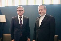اروپا خواستار آزادی کشتیرانی در تنگه هرمز شد؛ عراقچی: درباره پیامدهای حمایت از جنگ هشدار دادم