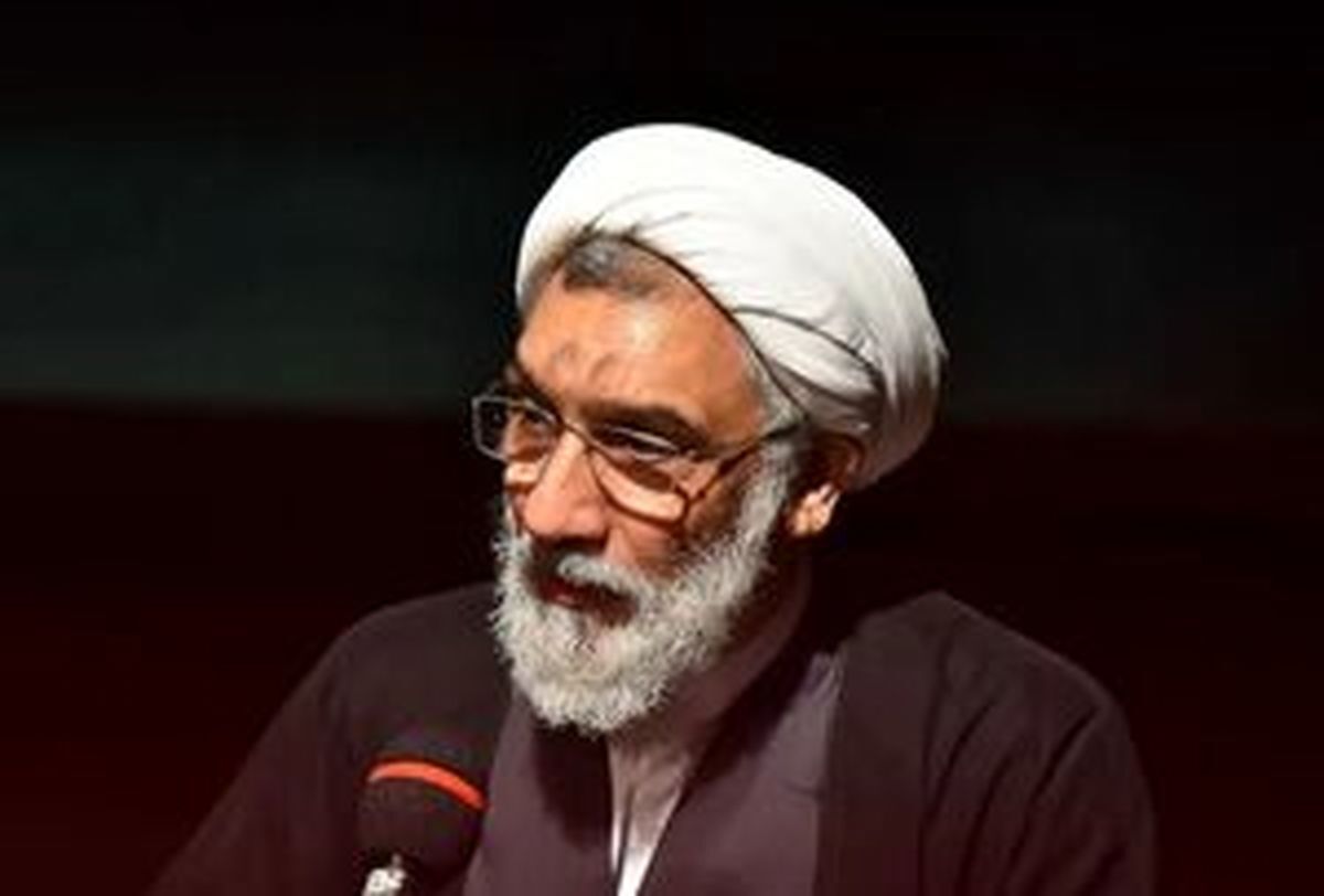 پورمحمدی: اگر کسی عشق شهادت دارد، مردم مسلمانی هم هستند که می‌خواهند زندگی کنند و به دین و ایمان‌شان ادامه بدهند؛ اگر این کشور دست نااهلان بیفتد چیزی از دین و ایمان باقی نمی‌ماند