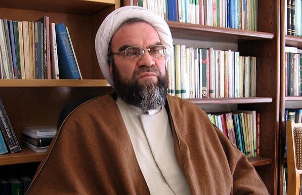 غرویان : مردم می‌گویند این نظام، نظام آخوندی است