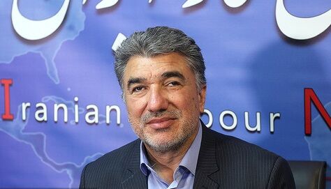 فضای «من پشیمانم» نسبت به پزشکیان شکل نگرفته فقط تعدادی از سیاسیون انتقاد دارند؛ همچنان پشت آقای پزشکیان هستیم/ ظریف نباید استعفا می‌داد