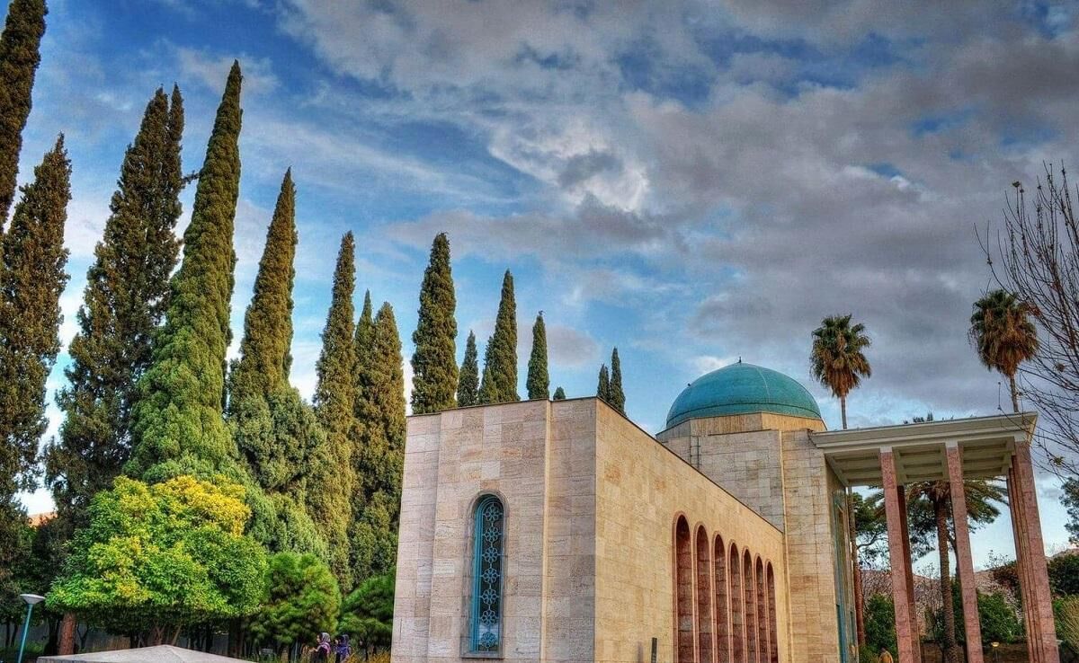 یک سعدی‌شناس: سعدی انسان را به درنگ در خویشتن دعوت می‌کند