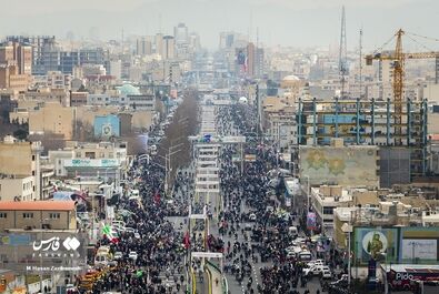 ارتش - 22بهمن - چتر بازی - چتربازی