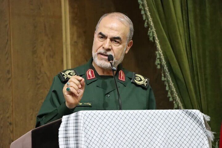 معاون سپاه: تنگه هرمز زمانی باز می‌شود که آمریکا به تعهدات خود در تفاهم‌نامه اسلام‌آباد عمل کند