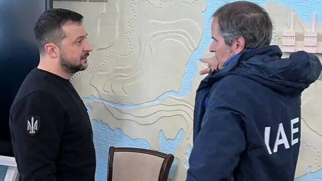دیدار زلنسکی با گروسی در نزدیکی خطوط مقدم نبرد در زاپروژیا