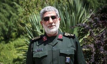 تیپ خاص سردار قاآنی در راهپیمایی ۲۲ بهمن تهران +‌ عکس