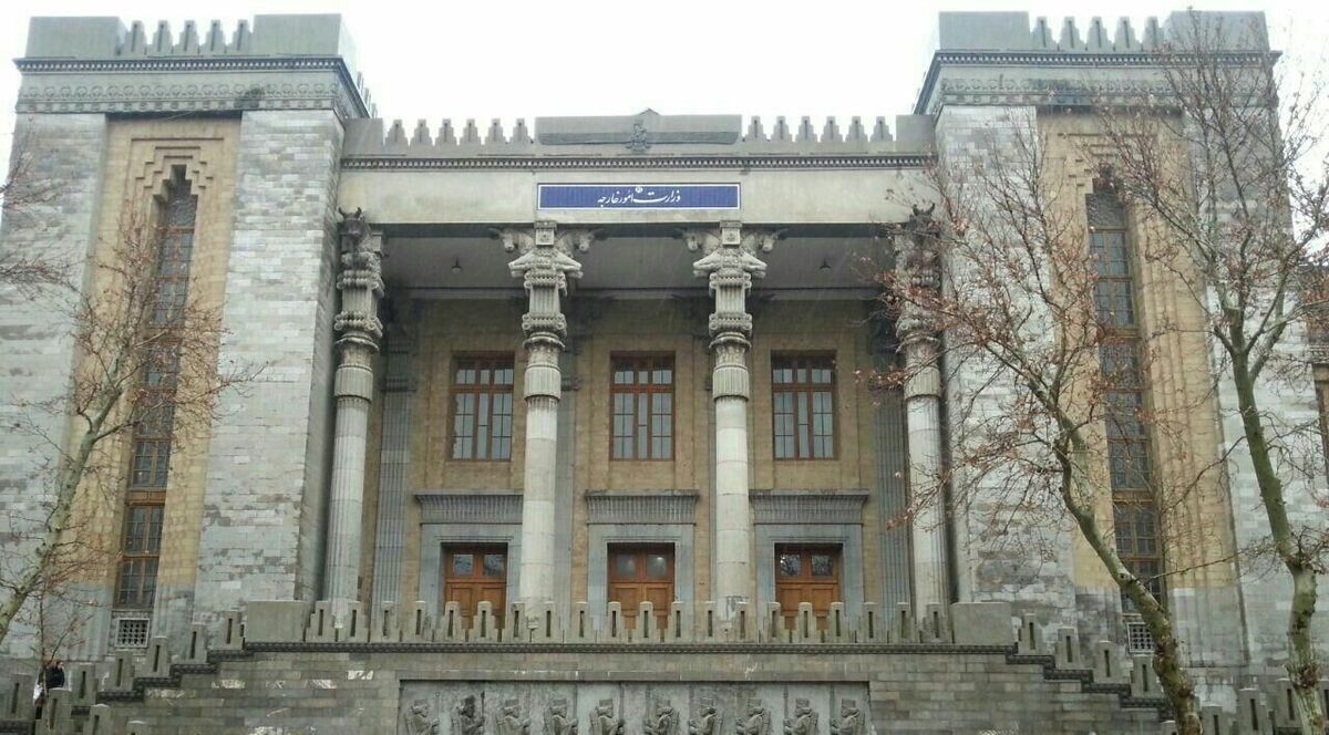 واکنش وزارت خارجه به انتشار خبر صدور مجوز مذاکره مستقیم ایران و آمریکا
