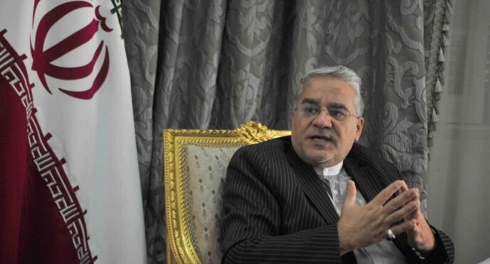 رئیس دفتر حافظ منافع ایران در قاهره: مذاکرات در عمان فقط درباره موضوع هسته‌ای است