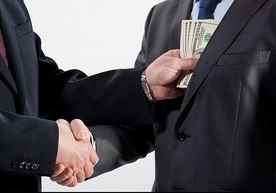 هرقدر حاکمیت اصرار دارد فساد را معطوف به یک طیف بداند اما اکثریت جامعه فساد را به صورت سیستماتیک درک می‌کنند