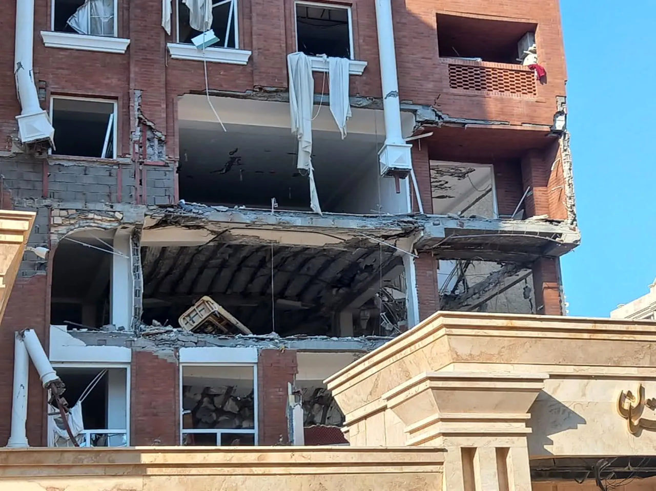 مصدومیت پلیس در اثر انفجار گاز شهری در بندرعباس صحت ندارد 