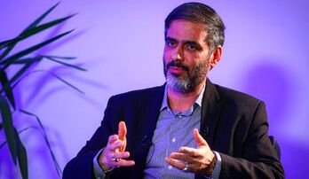 دوستان بدسلیقه برای تخریب من به شورای نگهبان گفته بودند این احمدی نژاد دوم است/ در انتخابات ۱۴۰۰ برخی افراد که برای من تبلیغ می کردند را بازداشت کردند تا دوروبر من خالی شود