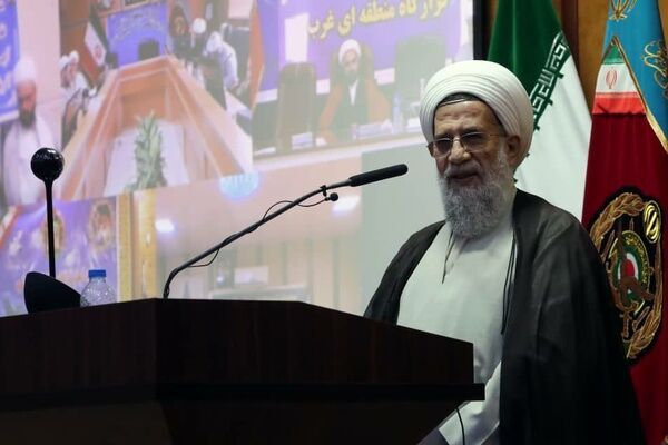 از مهمترین رسالت های دانشگاه های ارتش تربیت افسران جنگ نرم  است
