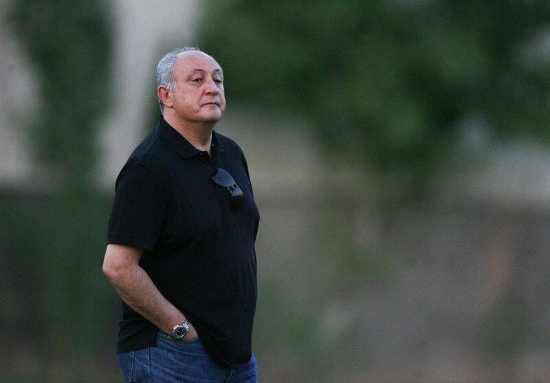 نظر بهتاش فریبا درباره دعوای سهمیه استقلال و پرسپولیس/ مردم نان ندارند بخورند و دعوا سر سهمیه است؟