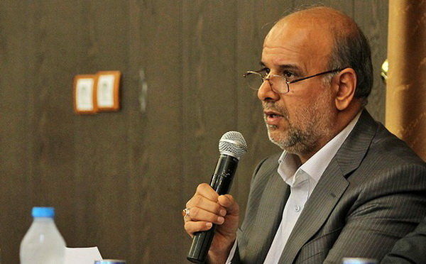 بهاروند در قرارداد با اسکوچیچ اشتباه تاج را نکرد/ ویلموتس انتخاب وزیر وقت و تاج بود

