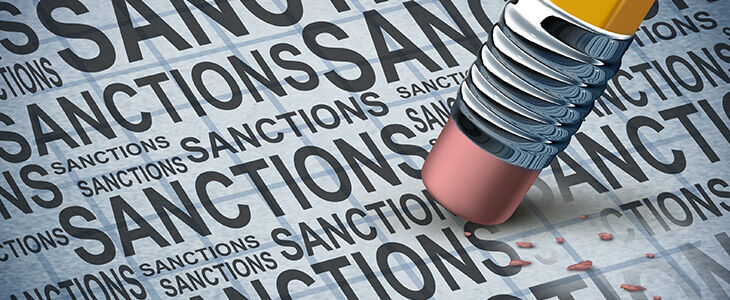 رفع موانع داخلی، شرط استفاده از کاهش احتمالی تحریم ها