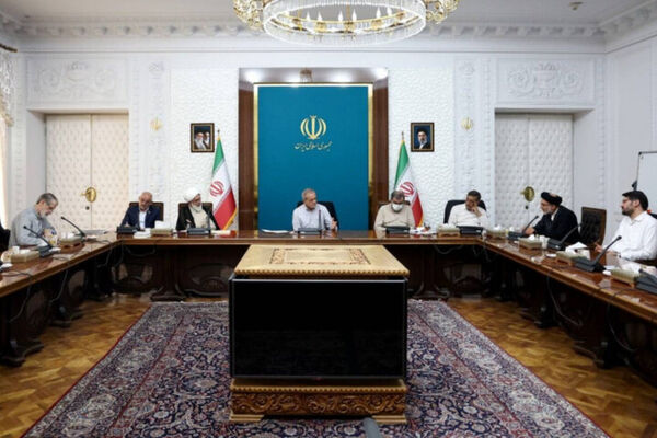 پزشکیان: معیشت مردم یکی از مهم‌ترین دغدغه‌های دولت است / روند توسعه کشور نباید متوقف شود