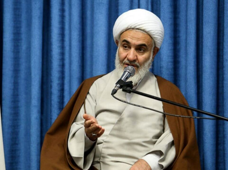 با بدحجابی که درپی اشاعه فحشا نیست با احترام رفتار شود؛ بسیاری از آن‌ها بی دین نیستند/ امر به معروف منحصر در حجاب نیست