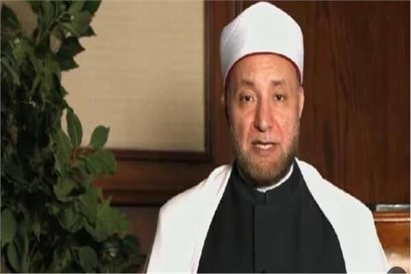 مفتی مصری: طالع‌بینی باعث می‌شود نمازتان قبول نشود!