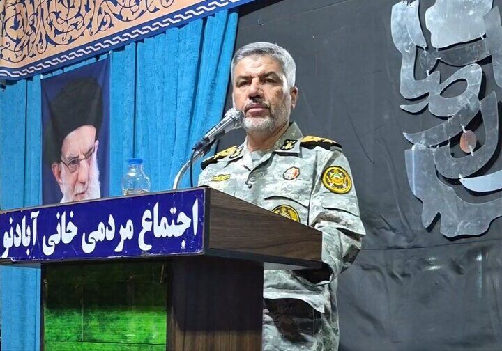 سخنگوی ارتش: نیروهای مسلح سر سوزنی بر سر تنگه هرمز کوتاه نخواهند آمد/ تنها راه بازگشایی تنگه هرمز، احترام به حقوق ملت ایران و تمکین آمریکا به مفاد تفاهم‌نامه است