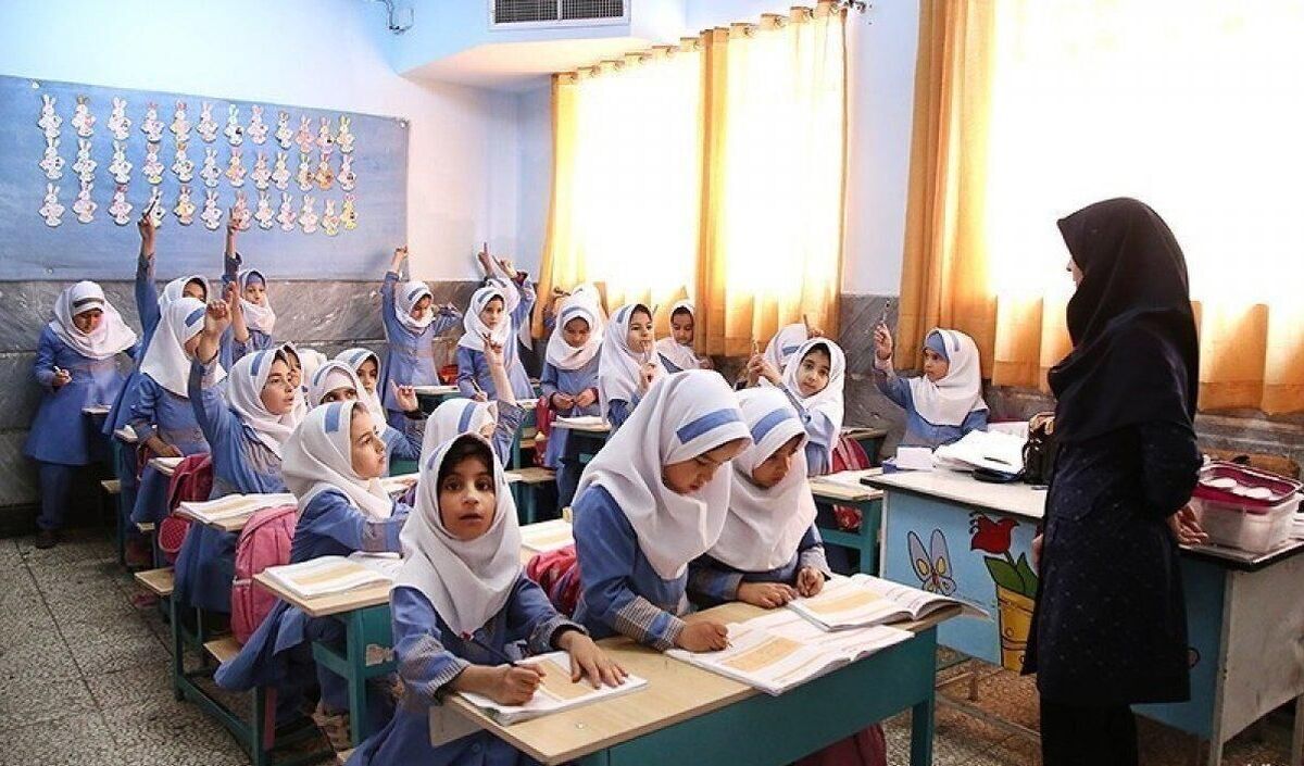 تاریخ دقیق بازگشایی مدارس اعلام شد