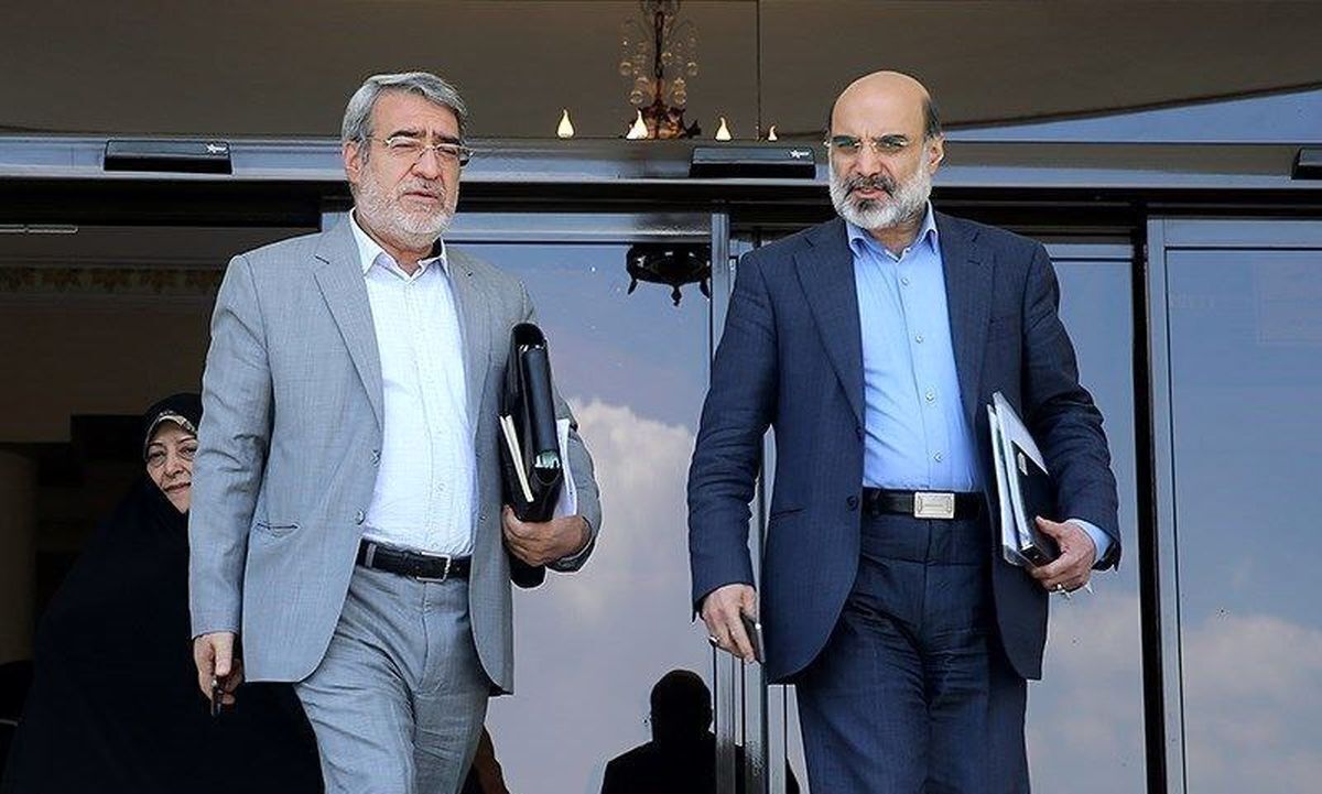 انتقاد تند روزنامه نزدیک به قالیباف از احتمال انتصاب رحمانی فضلی و علی عسگری به عنوان سفرای ایران در چین و روسیه: مگر قحط الرجال است؟ 
